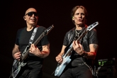 joe satriani i steve vaivth m